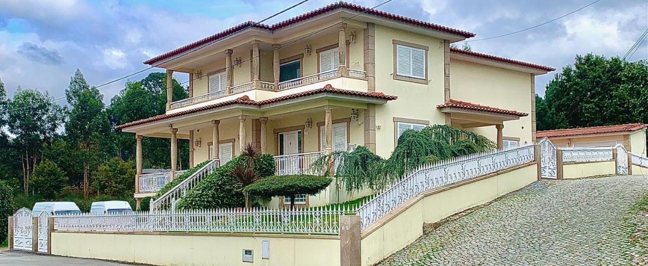 Luxury Guest House Pacos de Ferreira Eksteriør bilde